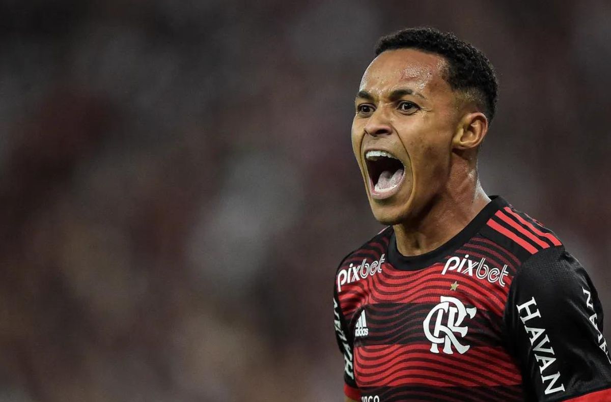 LÁZARO, CRIA DO NINHO, JÁ TEM DATA PARA CHEGAR NO BRASIL E ACERTAR COM RIVAL DO FLAMENGO